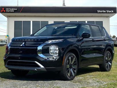 New 2025 Mitsubishi Outlander SE