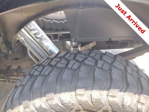 Used 2017 Ford F150 Raptor w/ Equipment Group 802A Luxury AWD/4WD image 19