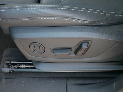 Used 2025 Audi Q3 2.0T Premium w/ Convenience Package image 20