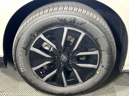 New 2026 Toyota bZ XLE Plus image 9