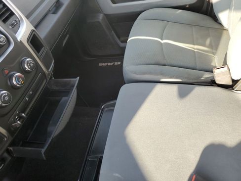 Used 2014 RAM 2500 SLT image 25