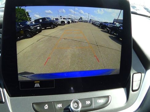 Used 2025 Chevrolet Blazer LT FWD image 28