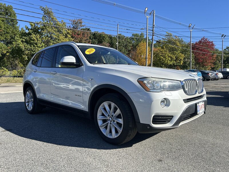 Used 2016 BMW X3 xDrive28i AWD/4WD image 3