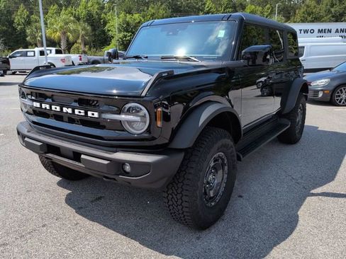 Used 2025 Ford Bronco Outer Banks w/ Sasquatch Package AWD/4WD image 8