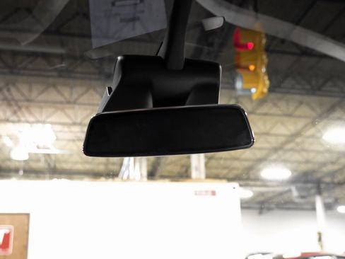 Used 2020 Tesla Model X Long Range image 32