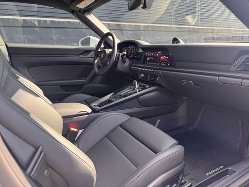 Certified 2025 Porsche 911 Targa 4 GTS image 20