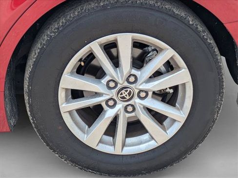 Used 2025 Toyota Camry LE FWD image 14
