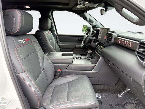 Used 2025 Toyota Sequoia TRD Pro AWD/4WD image 37