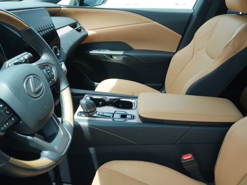 Certified 2025 Lexus RX 350 Premium Plus w/ Accessory Package (Z1) FWD image 9