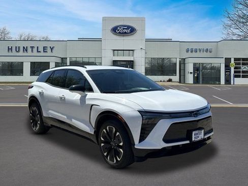 Used 2024 Chevrolet Blazer EV RS AWD/4WD image 2