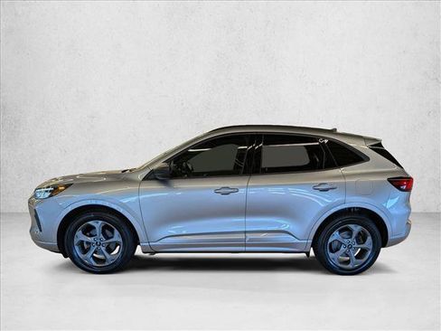 Certified 2023 Ford Escape ST-Line w/ Tech Pack #1 FWD image 9