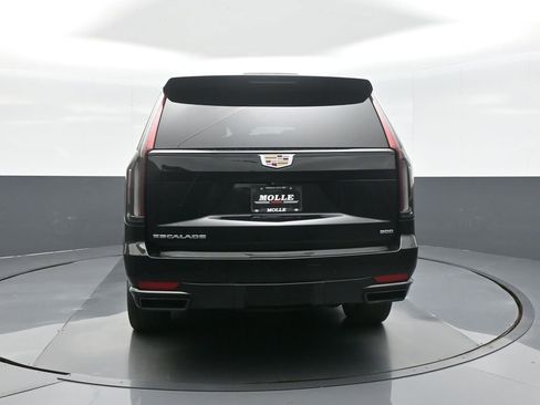 Used 2023 Cadillac Escalade Sport AWD/4WD image 6