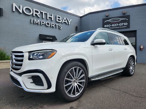 Used 2024 Mercedes-Benz GLS 450 4MATIC w/ AMG Line Exterior image 1