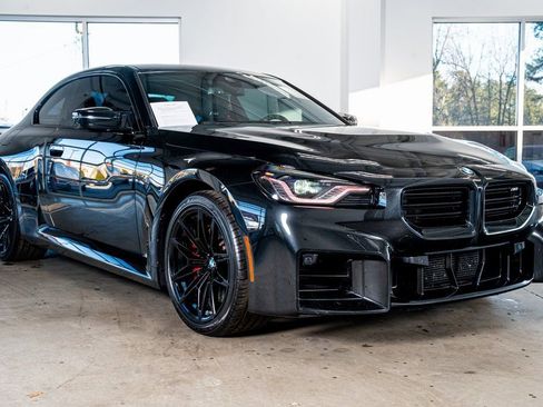 Used 2023 BMW M2 w/ Lighting Package image 4
