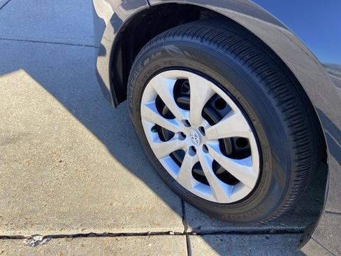 Used 2024 Toyota Corolla LE image 24