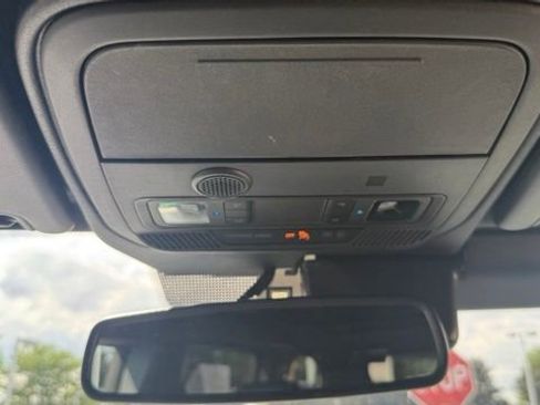 Used 2025 Ford Bronco Outer Banks AWD/4WD image 30