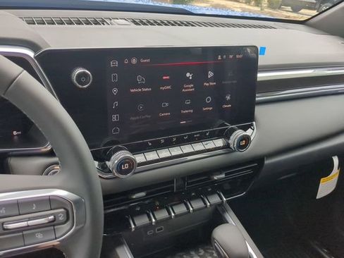 New 2026 GMC Canyon Elevation w/ Convenience Package image 30