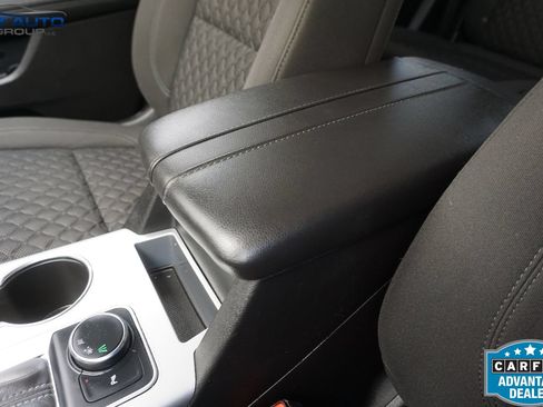 Used 2020 Chevrolet Blazer LT FWD image 37