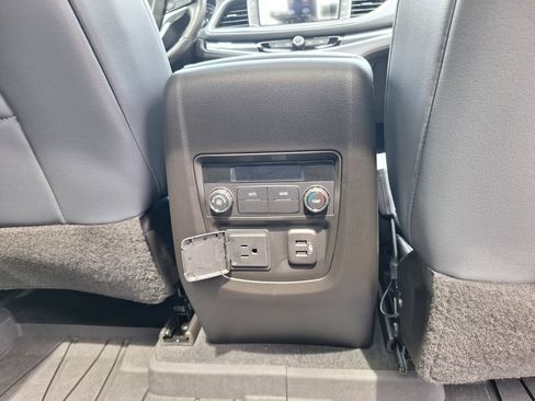 Used 2023 Buick Enclave Essence w/ Experience Buick Package FWD image 36