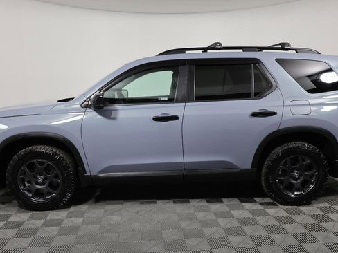 Used 2024 Honda Pilot TrailSport image 8