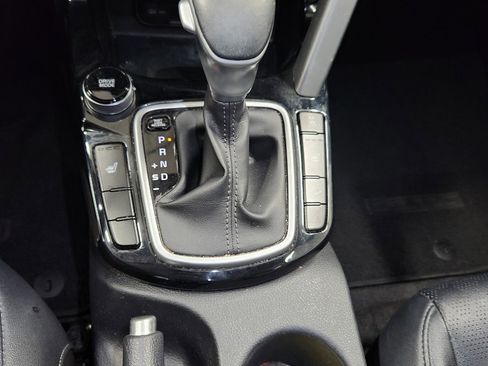 Used 2021 Kia Seltos EX image 15