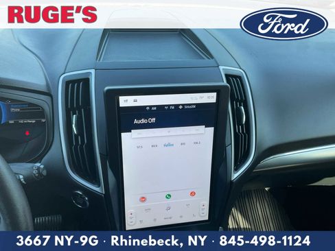 Certified 2022 Ford Edge SEL w/ Convenience Package image 17