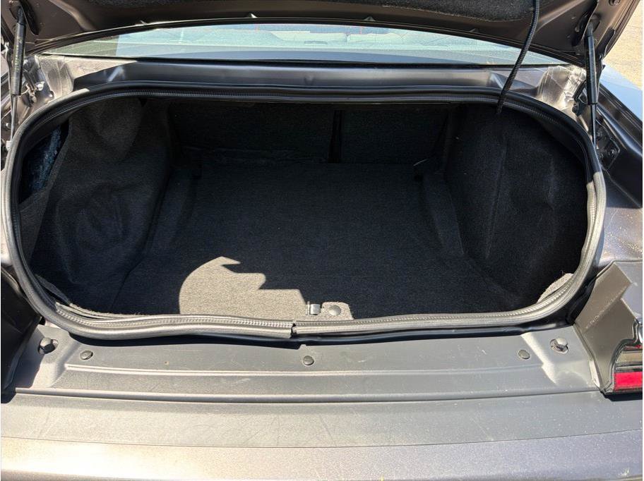 Used 2019 Dodge Challenger R/T RWD image 25