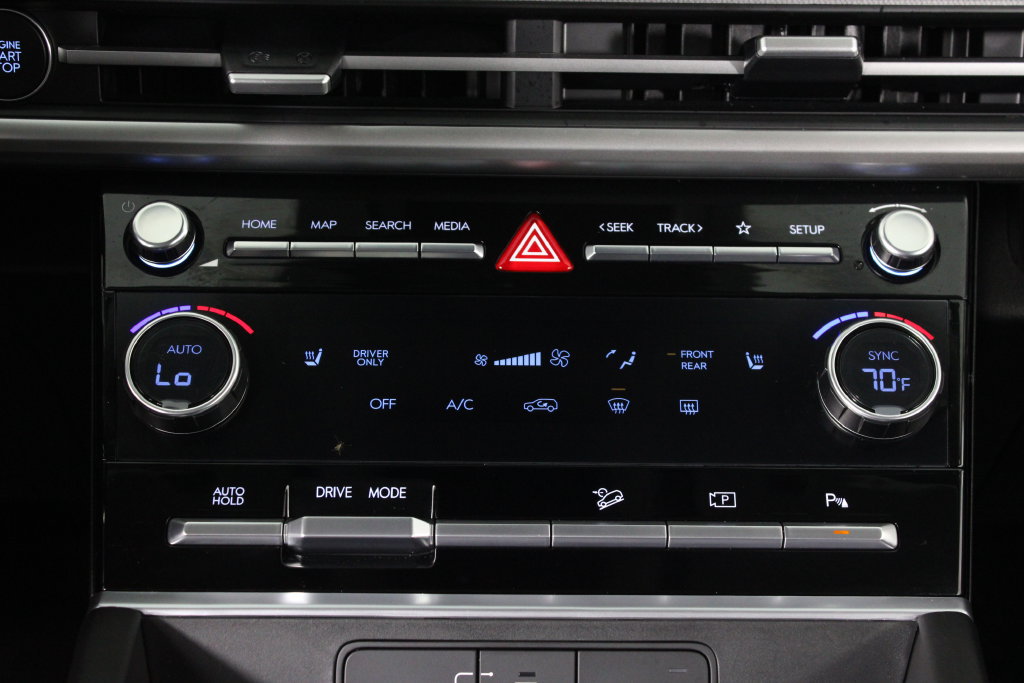 Certified 2026 Hyundai Santa Fe SEL FWD image 23
