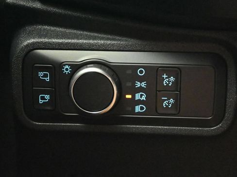 Used 2021 Ford Bronco First Edition AWD/4WD image 24