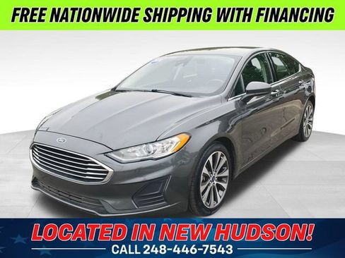 Used 2020 Ford Fusion SE AWD/4WD image 1