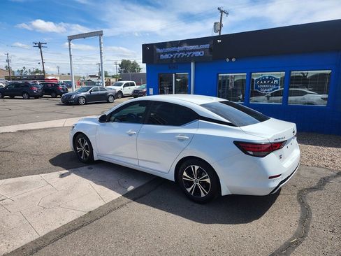 Used 2020 Nissan Sentra SV image 4