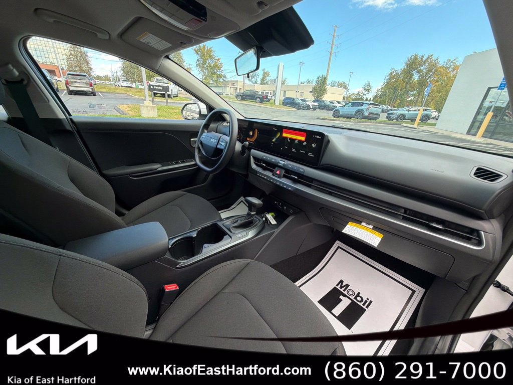 New 2026 Kia K4 FWD image 12