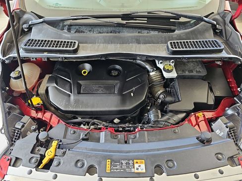 Used 2018 Ford Escape Titanium AWD/4WD image 37