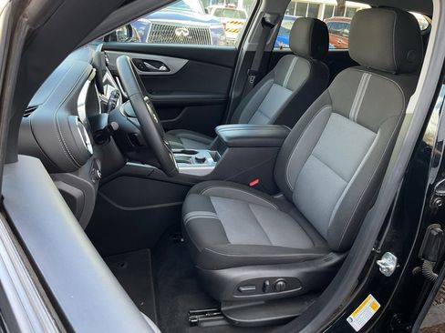 Used 2025 Chevrolet Blazer LT image 14