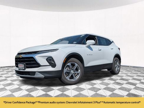 Certified 2023 Chevrolet Blazer LT w/ Driver Confidence Package AWD/4WD image 2