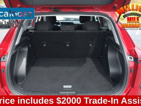Used 2025 Hyundai Kona SEL image 10