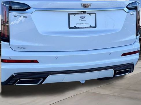 New 2024 Cadillac XT6 Sport w/ LPO, ONYX Package image 7