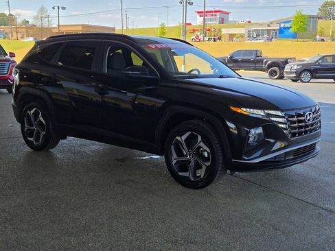 Used 2022 Hyundai Tucson SEL w/ Cargo Package AWD/4WD image 6