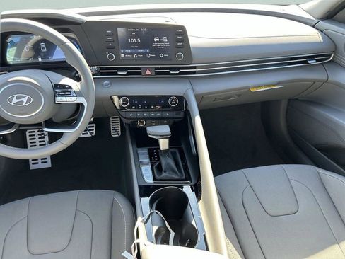 New 2026 Hyundai Elantra SEL Sport w/ Cargo Package FWD image 11