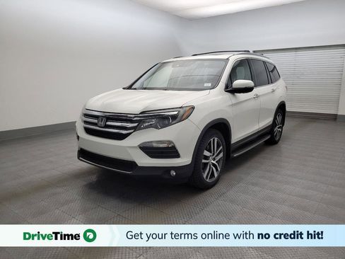 Used 2017 Honda Pilot Elite image 1