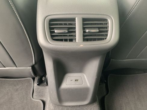 Certified 2025 Buick Envision Sport Touring image 24