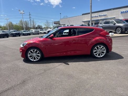 Used 2015 Hyundai Veloster w/ Option Group 02 image 11