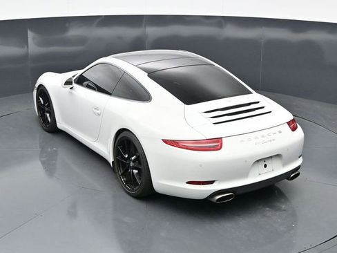 Used 2015 Porsche 911 Carrera RWD image 30