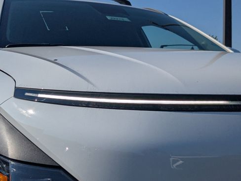 New 2025 Hyundai Kona SEL image 9