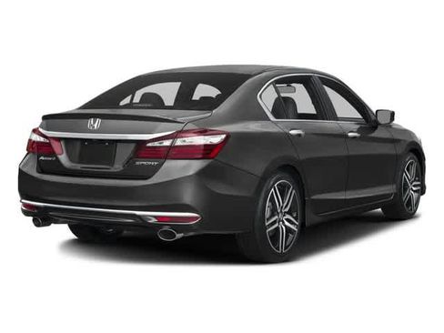 Used 2016 Honda Accord Sport image 2