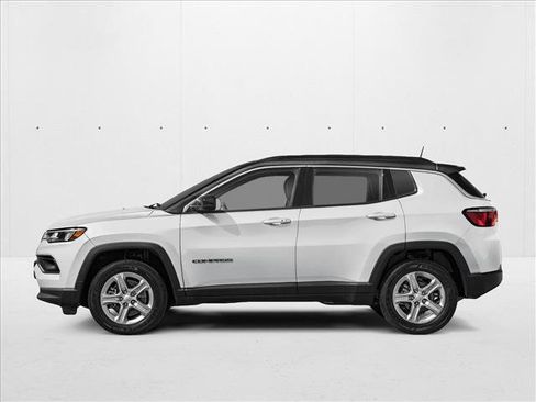 New 2026 Jeep Compass Limited image 3