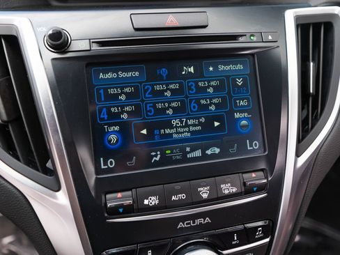 Used 2015 Acura TLX w/ Technology Package FWD image 34