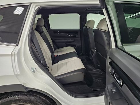 Used 2025 Honda CR-V Sport Touring image 6