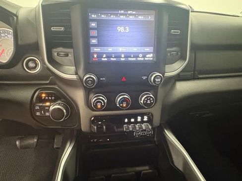 Used 2019 RAM 1500 Big Horn AWD/4WD image 20