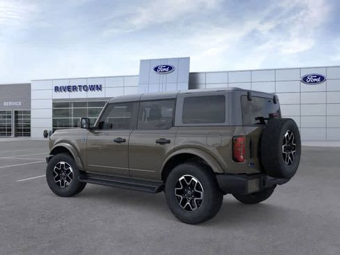 New 2026 Ford Bronco Outer Banks image 5